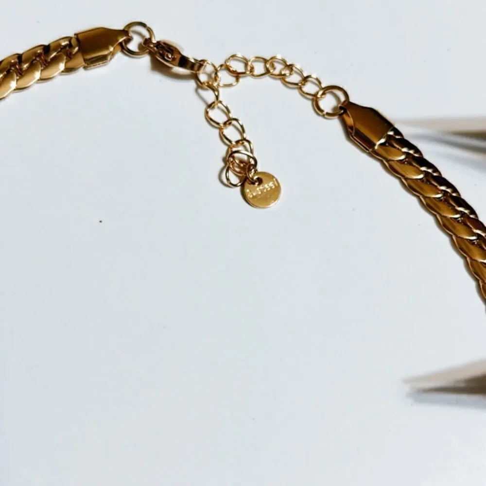 trendy necklace A243
